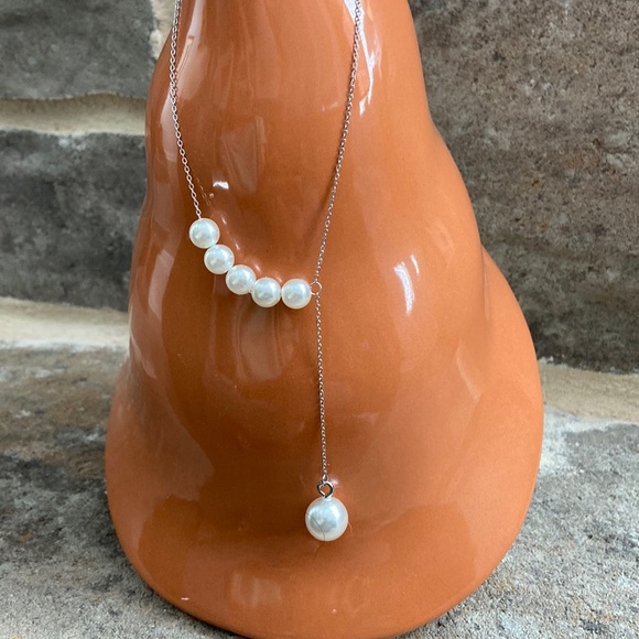 Jewelry - Elegant Pearl Necklace, in original packaging